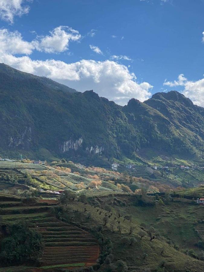 Ha Lu Homestay Lao Cai Esterno foto